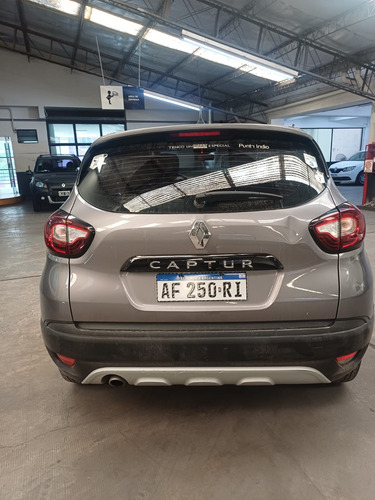 Renault Captur 2.0 Zen 2022