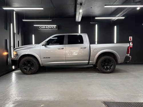 RAM 1500 5.7 DC 4X4 LARAMIE AT L13 2020