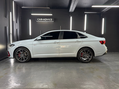 Volkswagen Vento 2.0 350TSI GLI DSG L26 2025