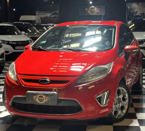 Ford Fiesta Kinetic 1.6 Titanium 120cv 2013