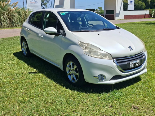 Peugeot 208 ALLURE 1.5 N TOUCHSCREEN 2014
