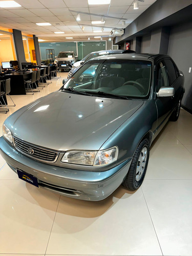 Toyota Corolla 1.8 Xe At 2001
