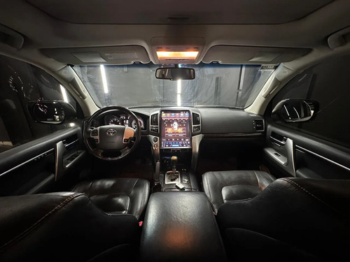 Toyota Land Cruiser 4.5 D4-D 200 VX AT 2013