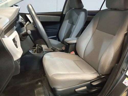 Toyota Corolla 1.8 Xli L/14 2015