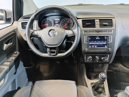 Volkswagen Suran 1.6 Comfortline L/15 2019