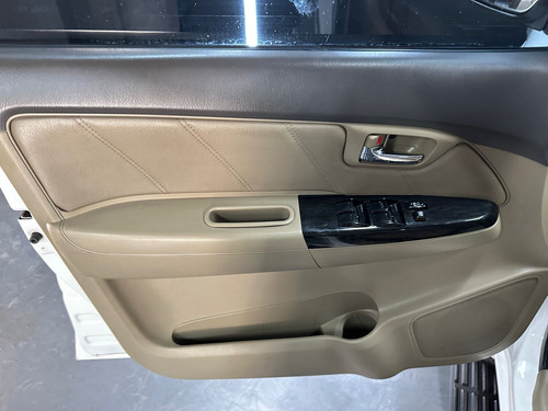 Toyota SW4 TDI SRV CUERO AT L12 2013