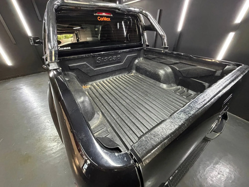 Volkswagen Amarok 2.0 TD 180HP 4X2 DC HIGHLINE L12 2012