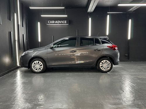 Toyota Yaris 1.5 XS CVT 5P 2025