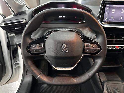 Peugeot 208 1.2 LIKE L20 2022