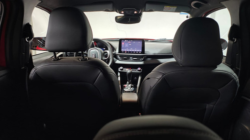 Fiat FASTBACK 1.3 T270 At6 2025