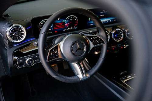 Mercedes-Benz Clase CLA 1.3 Cla200 163Cv Progressive Sedan 2025