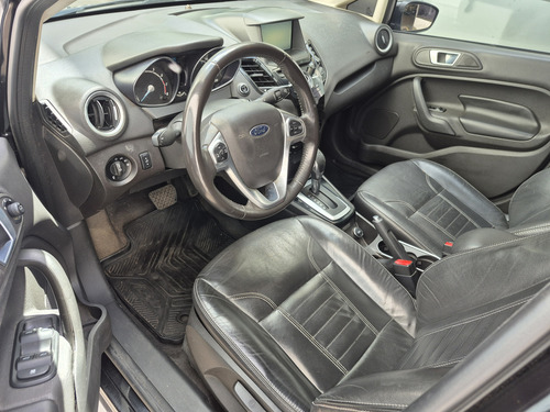 Ford Fiesta Kinetic 1.6 Titanium Powershift 120cv 2014