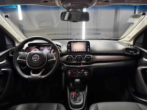 Fiat Cronos 1.8 PRECISION AT L18 2019