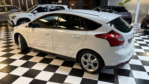Ford Focus III 1.6 S 2015