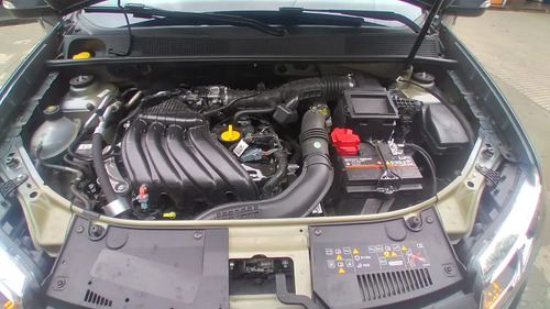 Renault Logan 1.6 16v Intense 2025