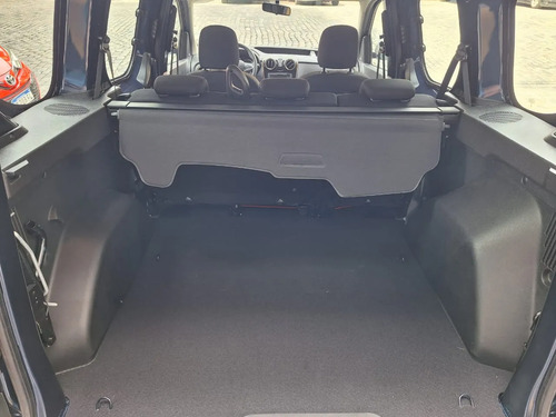 Renault Kangoo Ii 1.6 Sce Stepway 2026