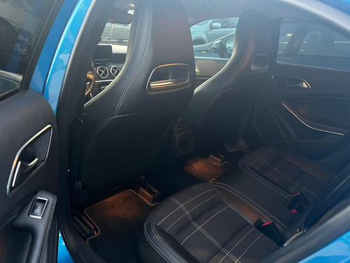 Mercedes-Benz Clase A 1.6 A 200 At Urban B.efficiency 156cv 2013