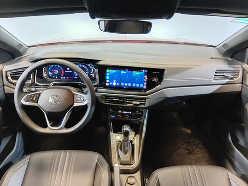 Volkswagen Nivus 200 Tsi Highline At L/25 2025