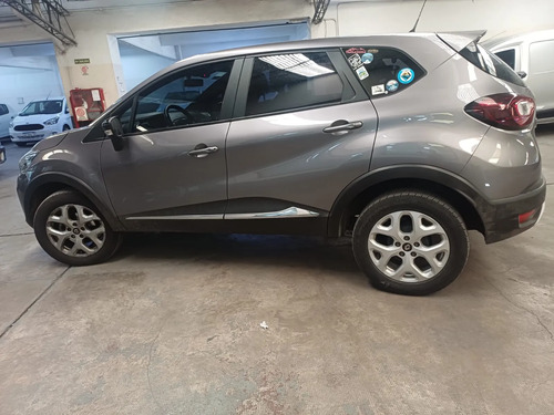 Renault Captur 2.0 Zen 2022