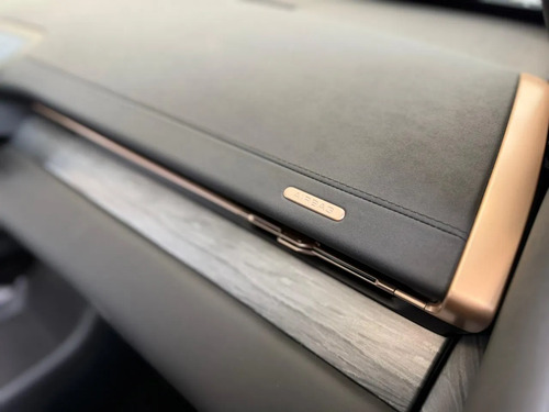 Chevrolet Captiva phev 1.5 Phev Premier 2026