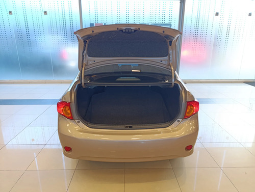 Toyota Corolla 1.8 Xli Mt 2010