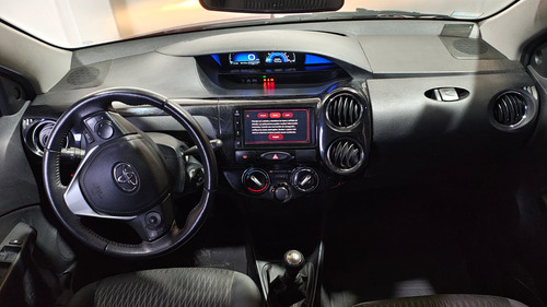 Toyota Etios 1.5 Xls 2022