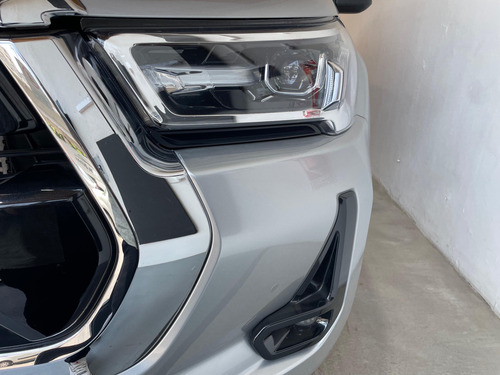 Toyota Hilux Pick-Up 2.8 Cd Srx 177cv 4x2 At 2021