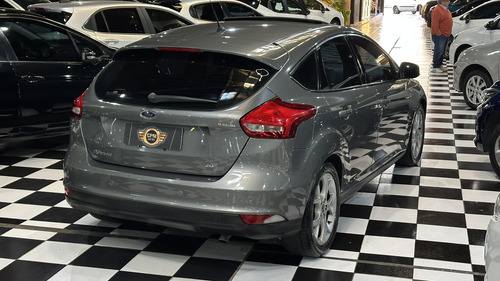 Ford Focus III 2.0 Se Plus At6 2016