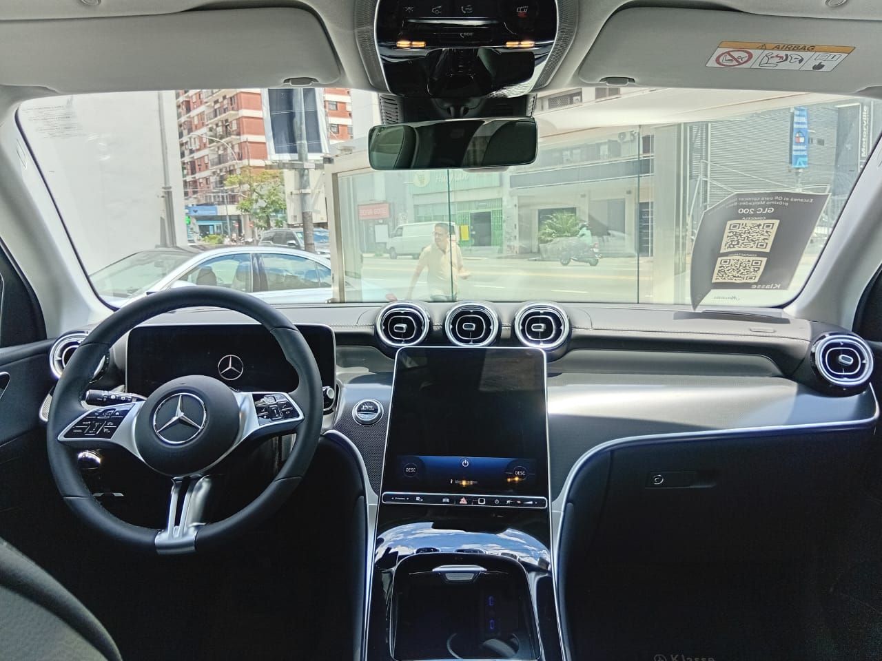 Mercedes-Benz GLC200 2.0 avantgarde 2025