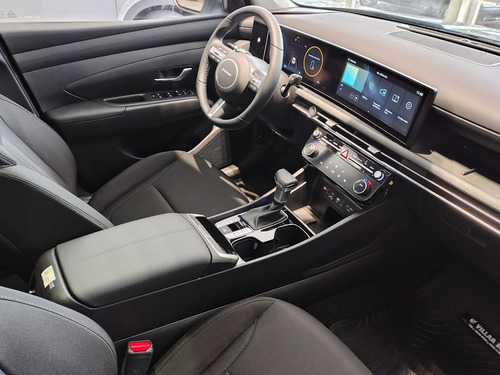 Hyundai Tucson 2.0 Safety 2Wd At 2025