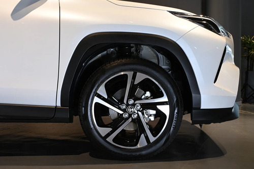 Toyota Yaris Cross 1.5 Hev Seg Cvt 2026