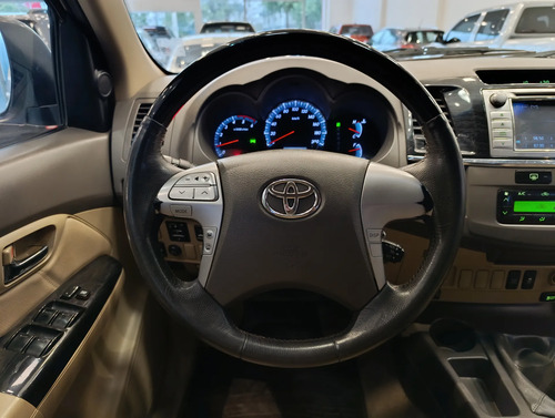 Toyota SW4 3.0 Srv Cuero I 171cv 4x4 2012