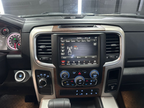 RAM 1500 5.7 DC 4X4 LARAMIE AT 2022