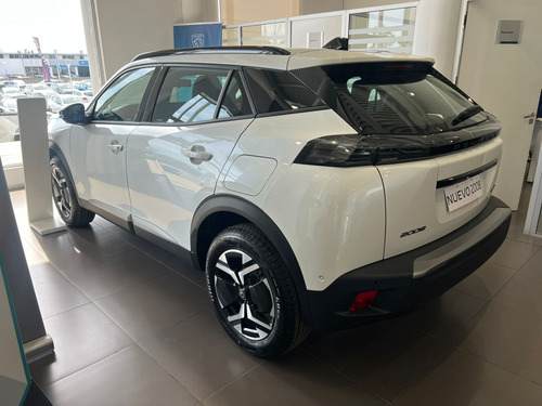 Peugeot 2008 1.6 Allure 2025