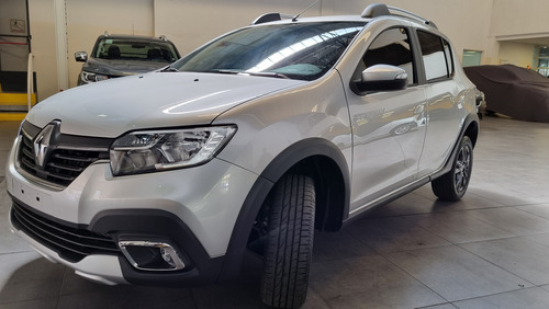 Renault Stepway 1.6 Intens Cvt 2025