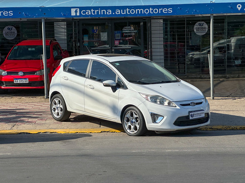 Ford Fiesta Kinetic 1.6 Titanium 120cv 2013