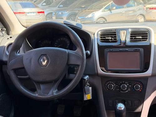 Renault Logan 1.6 8v Expression 2018