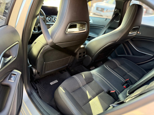Mercedes-Benz Clase A 1.6 A200 Urban 156cv B.efficiency 2017