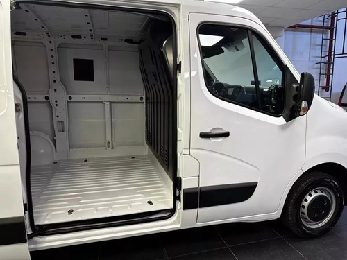 Renault Master 2.3 L1h1 2025