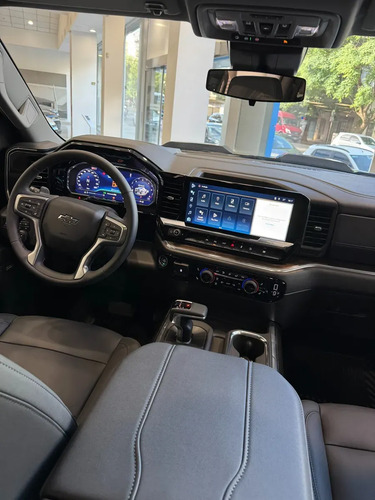 Chevrolet Silverado 5.3 V8 Z71 Trail Boss 2025