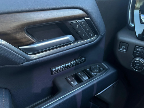 Chevrolet Silverado 5.3 V8 High Country 2025