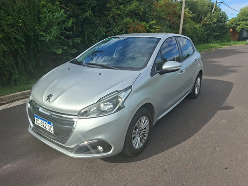 Peugeot 208 ALLURE 1.6 2018