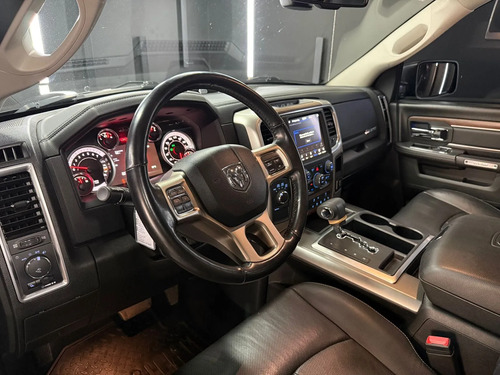 RAM 1500 5.7 DC 4X4 LARAMIE AT L13 2020