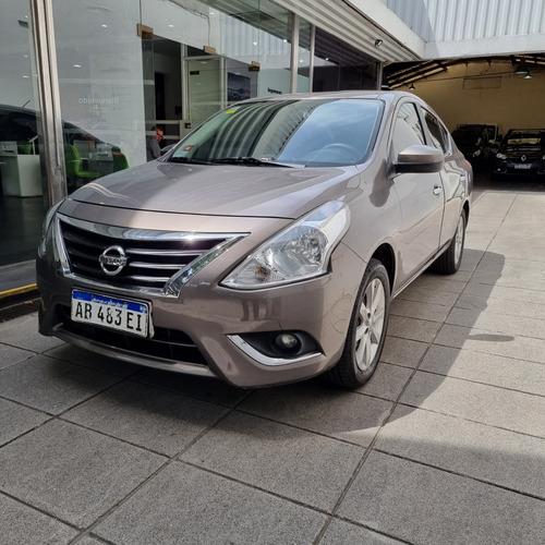 Nissan Versa 1.6 Advance Mt 2017