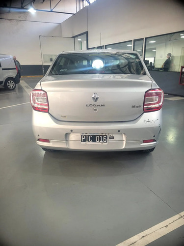 Renault Logan 1.6 Privilege 105cv 2015