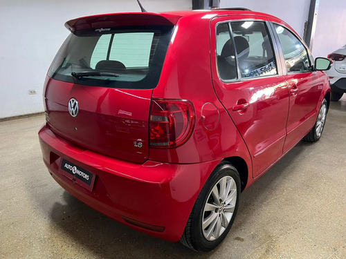 Volkswagen Fox 1.6 Highline 2011