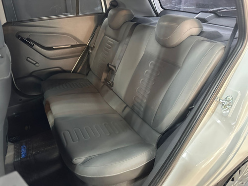 Chevrolet Agile 1.4 LS L09 2012