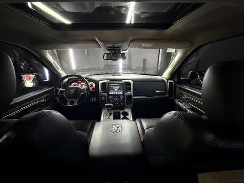 RAM 1500 5.7 DC 4X4 LARAMIE AT L13 2020