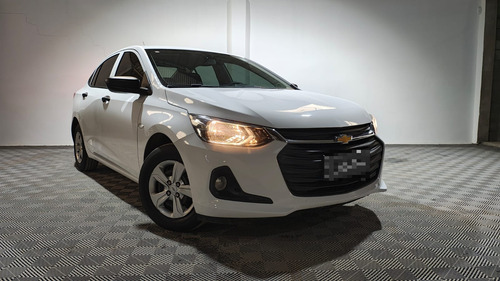 Chevrolet Onix plus 1.2 2020