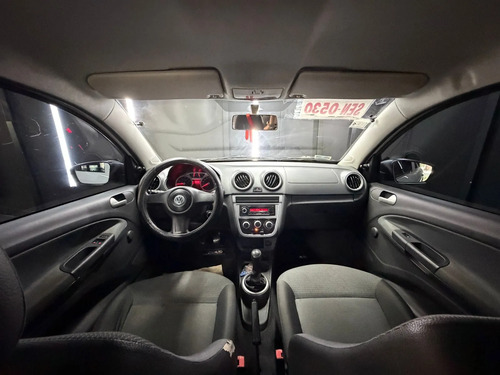 Volkswagen Gol 1.6 TREND 5P L12 2012